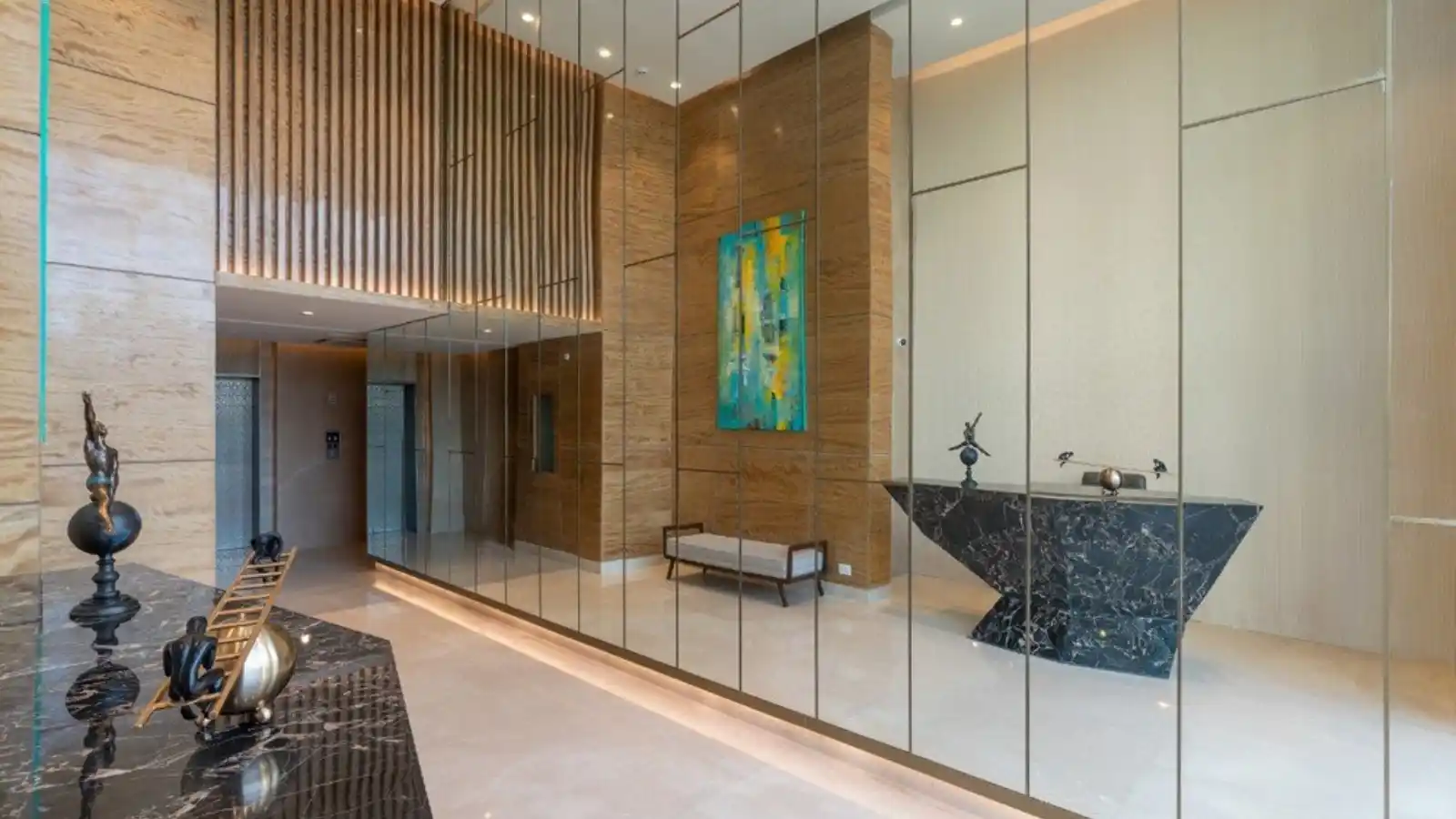 DLF-Ultima-Apartments-In-Sector-81-Gurgaon-Reception-Area